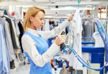 Этапы химчистки одежды