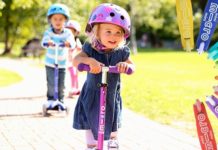 Мини Микро — уникальный швейцарский самокат для самых маленьких