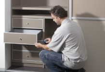 Шкафы-купе: разновидности конструкции и отделки