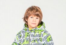 На что нужно обратить внимание при выборе осенней куртки для мальчика?