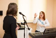 Уроки вокала обучение в Школе в Красногорске
