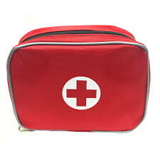 Состав автомобильной аптечки и чем стоит ее дополнить?