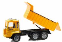 Инерционные машинки — самые популярные подарки