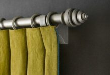 Карнизы для штор – отличия по материалу изготовления