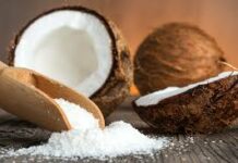 Кокосовая стружка: описание и полезные свойства