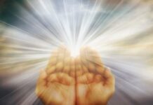 Христианские знакомства: возможность найти человека одной веры