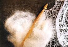 Как избавиться от колкости пухового платка