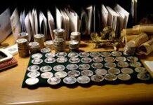 НУМИЗМАТИКА – ЗВУЧИТ ГОРДО