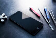 Ремонт iPhone 8: простота или подводные камни