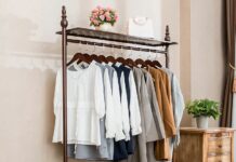 Напольные вешалки для одежды: критерии выбора