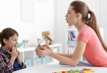 Когда надо идти к логопеду?