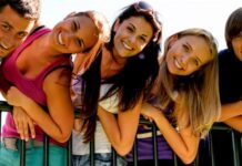 Программы по работе за границей