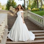Простые свадебные платья, которые всех покорят