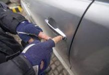 Как происходит аварийное вскрытие автомобилей?