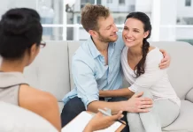 Когда необходима помощь семейного психолога?