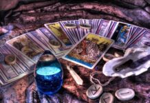 Услуги гадалки на Таро: что это и как работает?