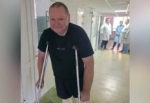 Губернатор опубликовал фото из больницы