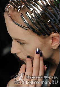 Серебряный лак для ногтей Серебряный лак для ногтей