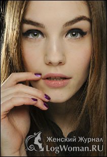 Фиолетовый лак для ногтей Фиолетовый лак для ногтей