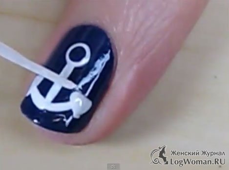 Морской маникюр