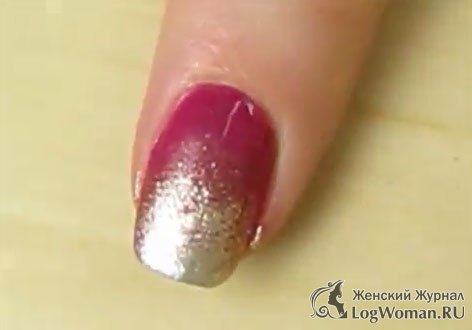 Гламурный блеск на ногтях