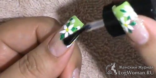 Маникюр ромашки Маникюр ромашки