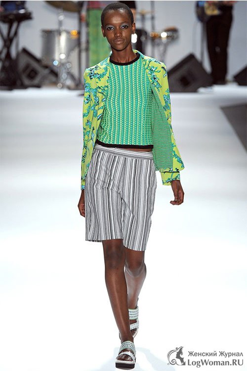 Бермуды - Зеленый костюм с белой юбкой Бермуды - Зеленый костюм с белой юбкой