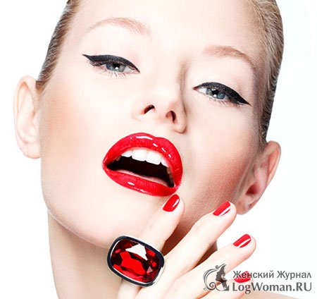 Девушка с красной помадой Девушка с красной помадой