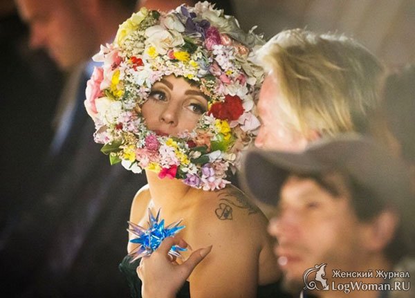 Сумасшедшие наряды Леди Гагы Сумасшедшие наряды Леди Гагы