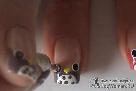 Маникюр совята
