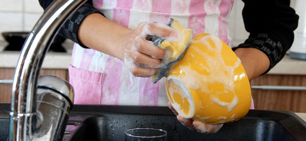 Как выбрать средства для мытья посуды?