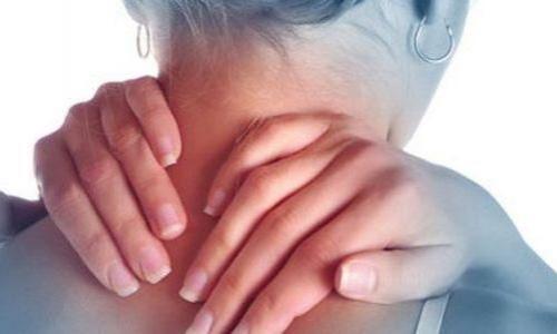 Лечение народными средствами пациентов с шейным остеохондрозом