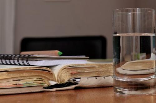 Чтобы хорошо соображать, нужно больше пить