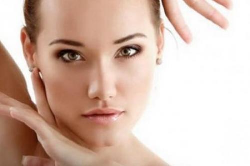 Как продлить молодость с помощью японского массажа лица