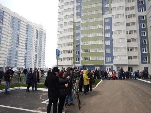 В ЖК «Салават купере» жители 18-этажного дома получили ключи от квартир