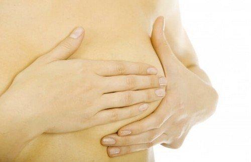 Уплотнение в молочной железе: причины, диагностика, лечение