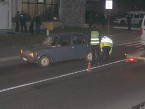 У місті на Волині авто збило велосипедиста на «зебрі». ФОТО