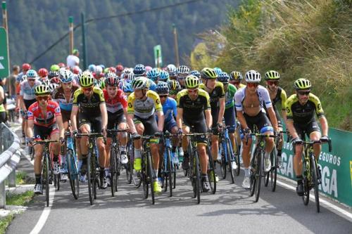 Состав команды Mitchelton-SCOTT на 2019 год