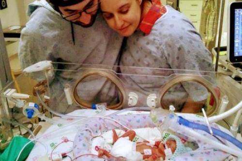 Мальчик, которому давали 1% на выживание, получил будущее